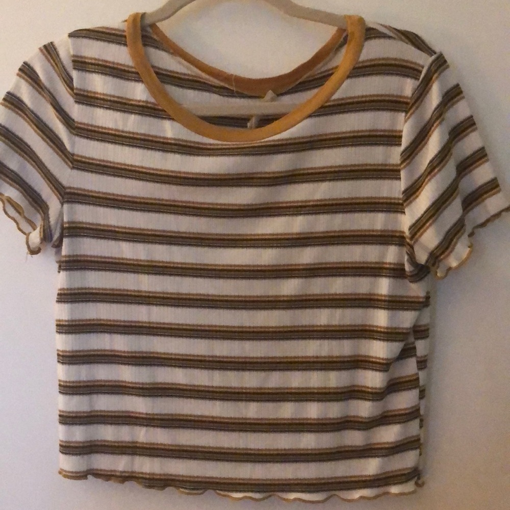 short sleeve shirt